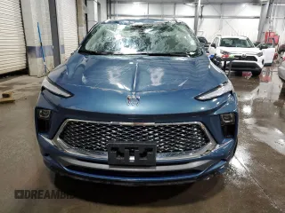 2024 Buick Encore GX Avenir с VIN KL4AMFSL0RB062609, выставлен на аукционе Copart как лот 75901274 с пробегом 9 972 миль миль и Списание • Salvage title. История ставок и продаж доступна на DreamBid. Изображение 5.
