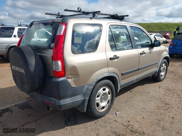 2005 Honda CR-V LX with VIN JHLRD78505C028782, listed as a IAAI auction lot 41947867 with 260,399 mi miles. Bid and sale history available at carsss.com. Image 4.