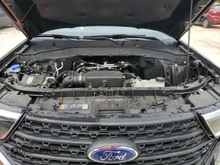 2022 Ford Explorer with VIN 1FMSK8BHXNGA30749, listed as a Copart auction lot 53938235 with 51,212 mi miles and Non repairable. Bid and sale history available at DreamBid. Image 12.