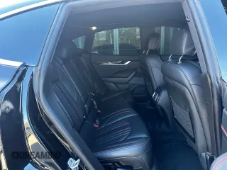 2018 Maserati Levante with VIN ZN661XUA1JX302021, listed as a Copart auction lot 55509055 with 92,444 mi miles and Clean Title. Bid and sale history available at carsss.com. Image 6.