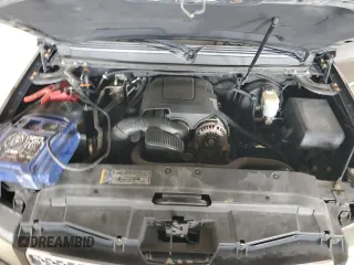 2010 Chevrolet Tahoe LTZ with VIN 1GNUKCE05AR236038, listed as a Copart auction lot 63033425 with 132,236 mi miles and Salvage title. Bid and sale history available at DreamBid. Image 11.