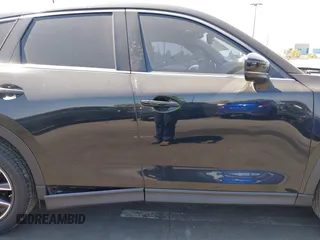 2018 Mazda CX-5 Grand Touring z VIN JM3KFADM7J0327272, wystawiony jako IAAI lot #42279536 z przebiegiem 97 478 mil mil oraz . Historia ofert i sprzedaży dostępna na DreamBid. Obrazek 13.