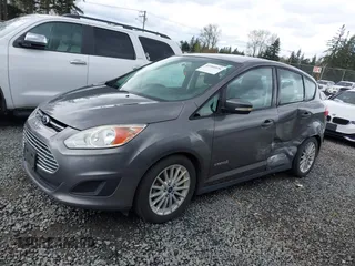 2013 Ford C-Max SE z VIN 1FADP5AU7DL511937, wystawiony jako IAAI lot #41909936 z przebiegiem 165 061 mil mil oraz . Historia ofert i sprzedaży dostępna na DreamBid. Obrazek 14.