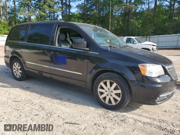 2015 Chrysler Town & Country Touring with VIN 2C4RC1BG3FR570958, listed as a Copart auction lot 54717775 with 306,883 mi miles and Clean Title. Bid and sale history available at carsss.com. Image 4.