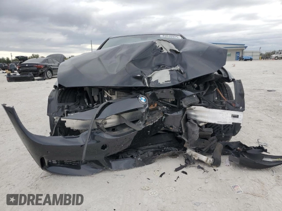 2016 BMW 4 Series 435i with VIN WBA3R1C54GK195905, listed as a Copart auction lot 89040925 with 141,256 mi miles and Salvage title. Bid and sale history available at DreamBid. Image 5.