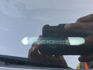 2019 Chevrolet Suburban LT z VIN 1GNSCHKC2KR121270, wystawiony jako Copart lot #51800665 z przebiegiem 187 179 mil mil oraz Szkoda całkowita • Salvage title. Historia ofert i sprzedaży dostępna na DreamBid. Obrazek 15.