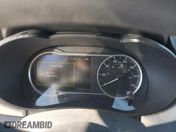 2020 Nissan Versa SV z VIN 3N1CN8EV3LL846358, wystawiony jako Copart lot #53649105 z przebiegiem 62 050 mil mil oraz Szkoda całkowita • Salvage title. Historia ofert i sprzedaży dostępna na DreamBid. Obrazek 9.
