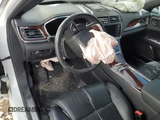 2020 Lincoln Continental Reserve z VIN 1LN6L9NC2L5603334, wystawiony jako Copart lot #42600265 z przebiegiem 16 278 mil mil oraz Szkoda całkowita • Salvage title. Historia ofert i sprzedaży dostępna na DreamBid. Obrazek 8.