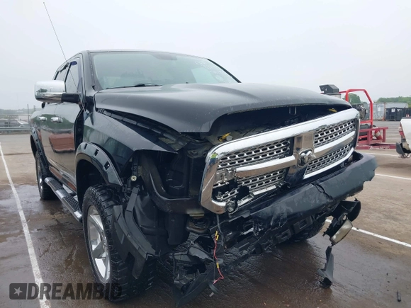 2013 Ram 1500 Express z VIN 1C6RR6KT2DS617294, wystawiony jako IAAI lot #42031712 z przebiegiem 188 723 mil mil oraz . Historia ofert i sprzedaży dostępna na DreamBid. Obrazek 6.