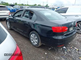 2011 Volkswagen Jetta SE with VIN 3VWDX7AJ7BM353913, listed as a IAAI auction lot 42643516 with 178,943 mi miles and . Bid and sale history available at DreamBid. Image 3.