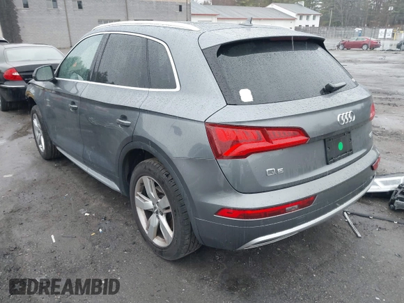 2018 Audi Q5 Premium Plus with VIN WA1BNAFY8J2087305, listed as a IAAI auction lot 41961830 with 128,163 mi miles. Bid and sale history available at carsss.com. Image 3.