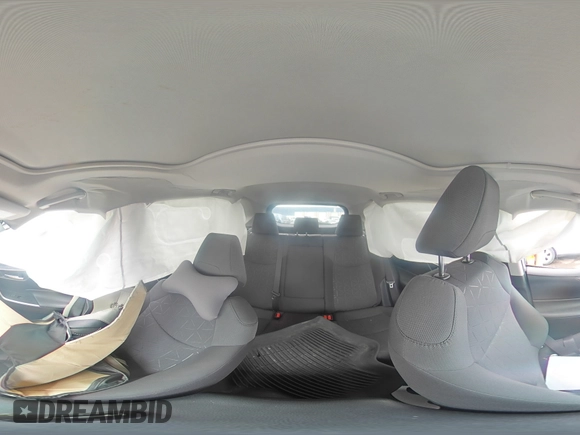 2020 Toyota RAV4 XLE with VIN 2T3P1RFV1LC135007, listed as a Copart auction lot 62710795 with 38,969 mi miles and Non repairable. Bid and sale history available at DreamBid. Image 14.