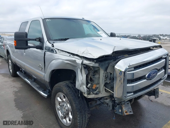 2014 Ford Super Duty F-250 SRW XL with VIN 1FT7W2BT7EEA65633, listed as a IAAI auction lot 41521209 with 222,076 mi miles. Bid and sale history available at carsss.com. Image 1.