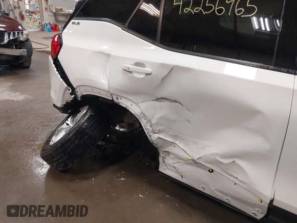 2020 GMC Terrain SLE with VIN 3GKALTEV9LL261804, listed as a IAAI auction lot 42256965 with 43,625 mi miles and . Bid and sale history available at DreamBid. Image 6.