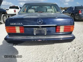 1986 Mercedes-Benz 560 with VIN WDBCA39D0GA268955, listed as a Copart auction lot 77190964 with 99,702 mi miles and Non Repairable. Bid and sale history available at DreamBid. Image 6.
