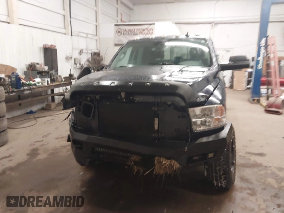 2018 Ram 2500 Big Horn with VIN 3C6UR5DLXJG233378, listed as a IAAI auction lot 41007365 with 96,371 mi miles. Bid and sale history available at carsss.com. Image 12.