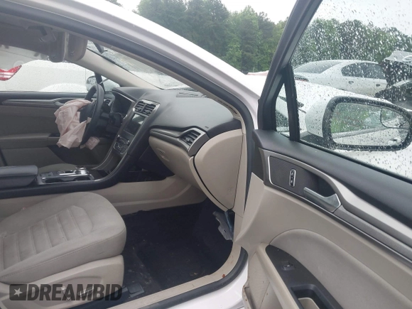 2018 Ford Fusion SE z VIN 3FA6P0H75JR159448, wystawiony jako IAAI lot #42262839 z przebiegiem 144 353 mil mil oraz . Historia ofert i sprzedaży dostępna na DreamBid. Obrazek 5.