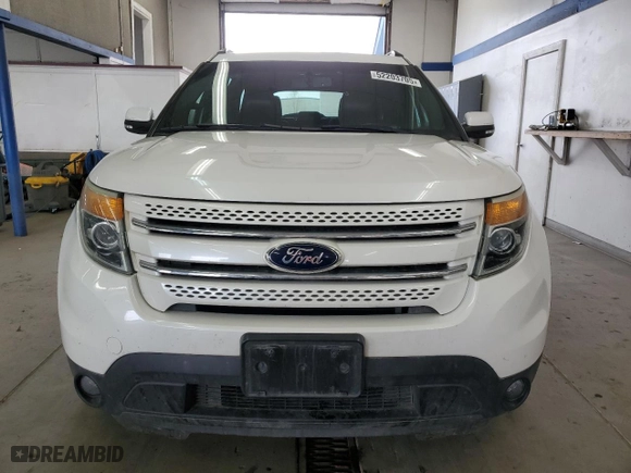 2013 Ford Explorer Limited with VIN 1FM5K8F87DGC12043, listed as a Copart auction lot 52203705 with 182,725 mi miles and Salvage Title. Bid and sale history available at carsss.com. Image 5.