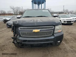 2008 Chevrolet Tahoe LTZ with VIN 1GNFK13008J195746, listed as a Copart auction lot 44428295 with 267,461 mi miles and Salvage Title. Bid and sale history available at carsss.com. Image 5.