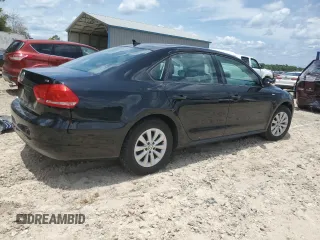 2014 Volkswagen Passat S z VIN 1VWAT7A30EC078066, wystawiony jako Copart lot #58312015 z przebiegiem 123 397 mil mil oraz Szkoda całkowita • Salvage title. Historia ofert i sprzedaży dostępna na DreamBid. Obrazek 3.