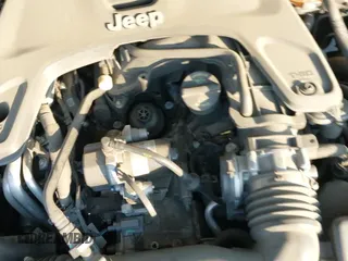 2021 Jeep Wrangler Unlimited Sport Altitude с VIN 1C4HJXDGXMW662493, выставлен на аукционе IAAI как лот 41288957 с пробегом 64 808 миль миль и . История ставок и продаж доступна на DreamBid. Изображение 20.