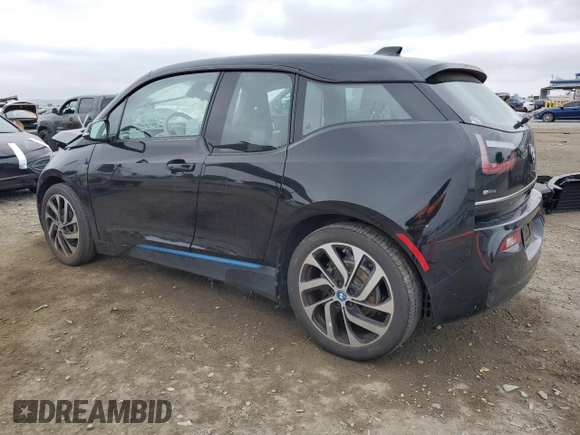 2019 BMW i3 with VIN WBY8P4C51K7D59513, listed as a Copart auction lot 59723245 with 33,759 mi miles and Salvage title. Bid and sale history available at DreamBid. Image 2.