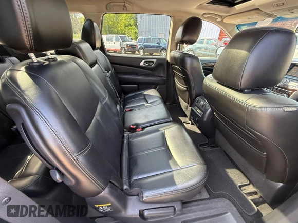 2013 Nissan Pathfinder SV z VIN 5N1AR2MM7DC62196, wystawiony jako Copart lot #61669945 z przebiegiem 87 537 mil mil oraz Czysty tytuł • Clean title. Historia ofert i sprzedaży dostępna na DreamBid. Obrazek 6.