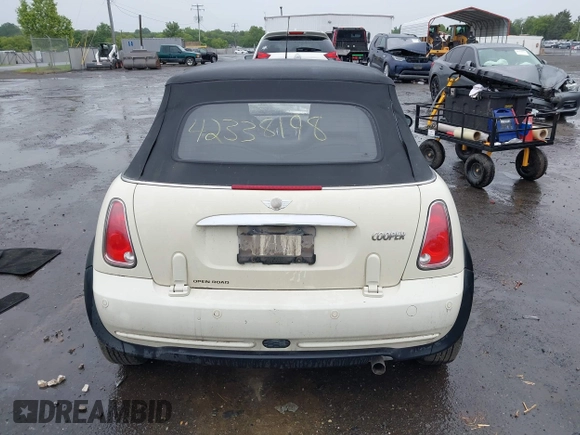 2008 MINI Convertible с VIN WMWRF33538TF68199, выставлен на аукционе IAAI как лот 42338198 с пробегом 66 793 миль миль и . История ставок и продаж доступна на DreamBid. Изображение 16.