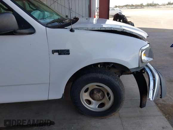 2000 Ford F-150 with VIN 1FTZF1721YKA10216, listed as a IAAI auction lot 41324560 with 382,055 mi miles and . Bid and sale history available at DreamBid. Image 13.