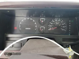 1993 Nissan Frontier z VIN 1N6SD11S0PC332903, wystawiony jako Copart lot #84039484 z przebiegiem 136 324 mil mil oraz Szkoda całkowita • Salvage title. Historia ofert i sprzedaży dostępna na DreamBid. Obrazek 9.