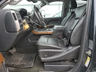 2017 Chevrolet Silverado 3500HD High Country with VIN 1GC4K1EYXHF234980, listed as a Copart auction lot 43928055 with 705,700 mi miles and Salvage Title. Bid and sale history available at DreamBid. Image 7.