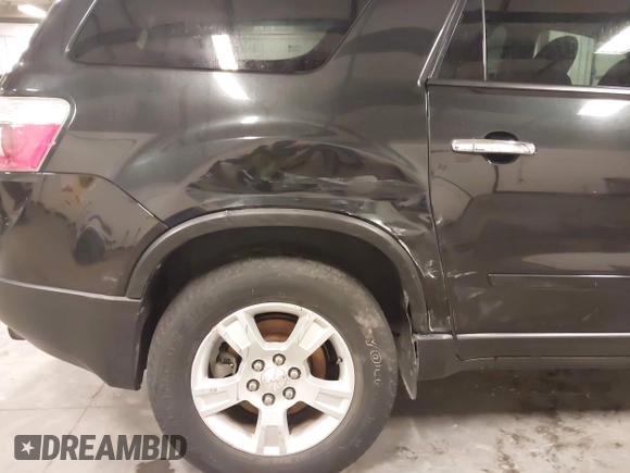 2009 GMC Acadia SLE1 with VIN 1GKEV13DX9J190901, listed as a IAAI auction lot 41932045 with 205,883 mi miles and . Bid and sale history available at carsss.com. Image 19.