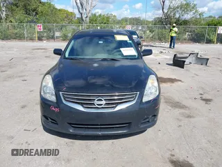 2010 Nissan Altima 2.5 S with VIN 1N4AL2AP2AN449550, listed as a IAAI auction lot 41542501 with 132,314 mi miles. Bid and sale history available at carsss.com. Image 13.