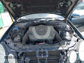 2007 Mercedes-Benz E 350 with VIN WDBUF56X27B010334, listed as a IAAI auction lot 42233993 with 100,780 mi miles and . Bid and sale history available at carsss.com. Image 10.