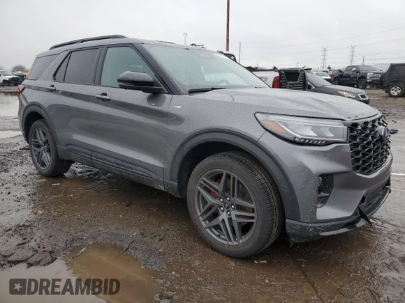 2025 Ford Explorer ST-Line with VIN 1FMUK8KH0SGA05900, listed as a Copart auction lot 86958044 with 1,802 mi miles and Non Repairable. Bid and sale history available at carsss.com. Image 4.