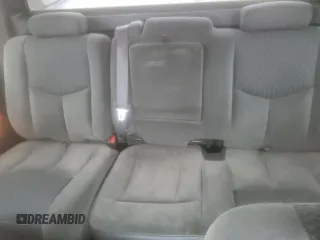 2003 Chevrolet Avalanche z VIN 3GNEC13T33G322325, wystawiony jako Copart lot #44791275 z przebiegiem 228 856 mil mil oraz Szkoda całkowita • Salvage title. Historia ofert i sprzedaży dostępna na DreamBid. Obrazek 10.