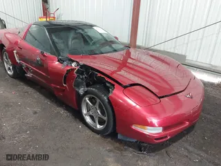 2001 Chevrolet Corvette with VIN 1G1YY22G515113067, listed as a IAAI auction lot 40221194 with 87,020 mi miles. Bid and sale history available at carsss.com. Image 6.