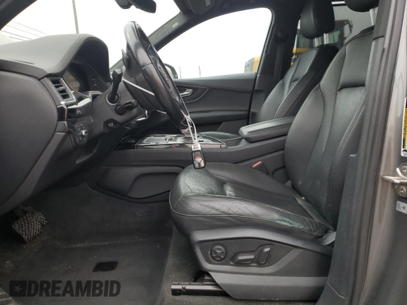 2017 Audi Q7 Premium Plus with VIN WA1LAAF72HD009222, listed as a Copart auction lot 55441265 with 98,482 mi miles and Clean Title. Bid and sale history available at DreamBid. Image 7.