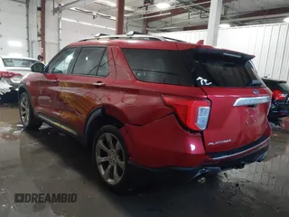 2020 Ford Explorer Platinum with VIN 1FM5K8HCXLGB10252, listed as a IAAI auction lot 41623559 with 62,157 mi miles. Bid and sale history available at carsss.com. Image 3.