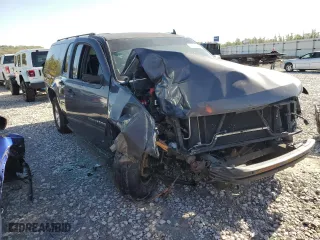 2010 Chevrolet Suburban Commercial with VIN 1GNUKHE39AR226118, listed as a Copart auction lot 73814434 with 195,094 mi miles and Salvage Title. Bid and sale history available at carsss.com. Image 4.