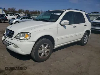 2004 Mercedes-Benz M-Class with VIN 4JGAB75E84A491280, listed as a Copart auction lot 48494035 with 61,843 mi miles and Salvage Title. Bid and sale history available at carsss.com. Image 1.