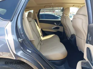 2019 Acura RDX with VIN 5J8TC2H35KL043797, listed as a IAAI auction lot 41978796 with 52,276 mi miles. Bid and sale history available at carsss.com. Image 8.