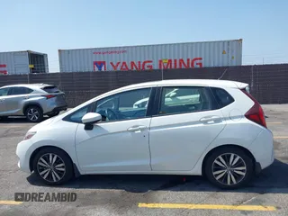 2016 Honda Fit EX with VIN JHMGK5H77GX001444, listed as a IAAI auction lot 42583633 with 116,747 mi miles and . Bid and sale history available at DreamBid. Image 14.