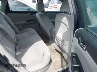 2008 Chevrolet Impala LT with VIN 2G1WC583389214908, listed as a IAAI auction lot 42011939 with 188,861 mi miles and . Bid and sale history available at DreamBid. Image 8.