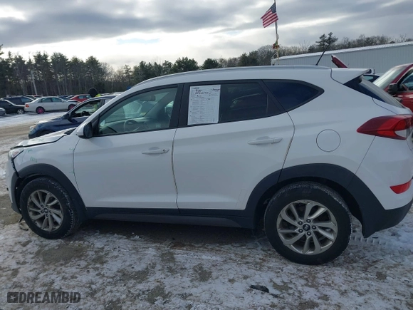 2016 Hyundai Tucson SE with VIN KM8J3CA44GU254260, listed as a IAAI auction lot 41328567 with 124,554 mi miles. Bid and sale history available at carsss.com. Image 15.