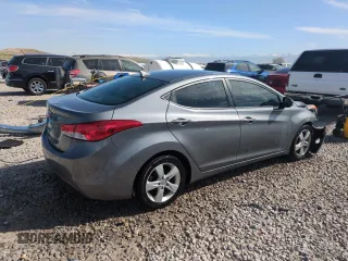 2013 Hyundai Elantra Limited z VIN 5NPDH4AE7DH444819, wystawiony jako Copart lot #53294505 z przebiegiem 117 342 mil mil oraz Szkoda całkowita • Salvage title. Historia ofert i sprzedaży dostępna na DreamBid. Obrazek 3.
