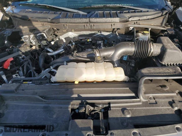 2023 Ford F-150 XL z VIN 1FTEW1CPXPKD60300, wystawiony jako Copart lot #62825095 z przebiegiem Nie podano mil oraz Nie do naprawy • Non repairable. Historia ofert i sprzedaży dostępna na DreamBid. Obrazek 11.