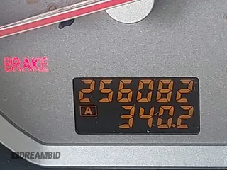 2006 Nissan Murano SL z VIN JN8AZ08T66W417450, wystawiony jako IAAI lot #42217030 z przebiegiem 256 082 mil mil oraz . Historia ofert i sprzedaży dostępna na DreamBid. Obrazek 14.