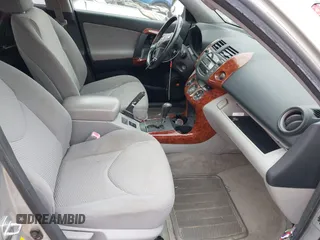 2008 Toyota RAV4 Ltd with VIN JTMZK31V586015535, listed as a IAAI auction lot 41615780 with 284,183 mi miles. Bid and sale history available at carsss.com. Image 5.