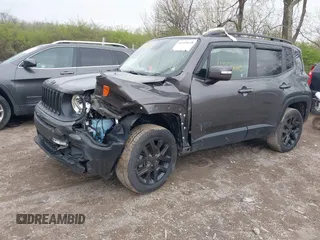 2018 Jeep Renegade Latitude z VIN ZACCJBBBXJPH73509, wystawiony jako IAAI lot #41953610 z przebiegiem 66 467 mil mil oraz . Historia ofert i sprzedaży dostępna na DreamBid. Obrazek 2.